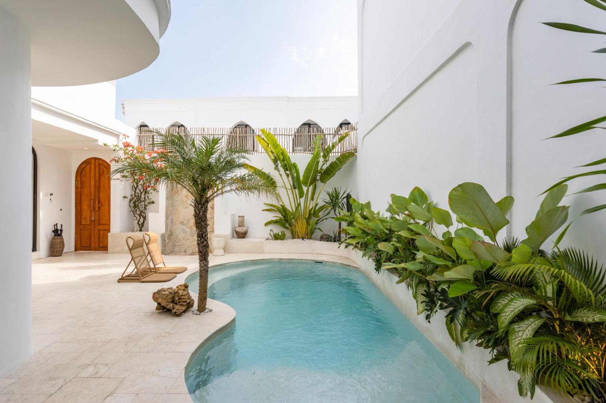 Casa Cherish 3br River Side Villa Canggu (Bali)